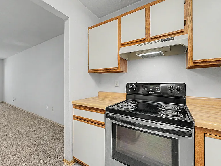 1364 E Sequoyah Ct — Photo 6