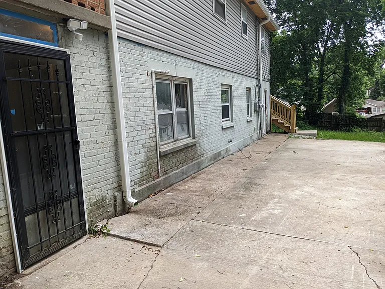 220 N 12th St #MAIN — Photo 9