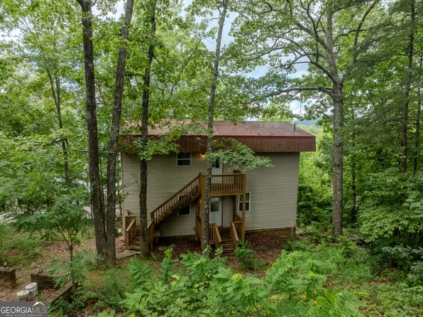 128 Manor Dr, Hayesville, NC 28904
