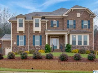 6910 Ridge Pointe Dr SE, Owens Cross Roads, AL 35763