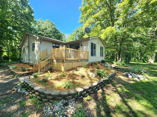 12865 Allison Rd, Milan, MI 48160