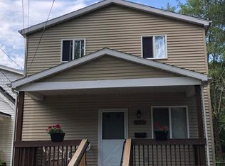 524 S Fairview Ave, Lansing, MI 48912