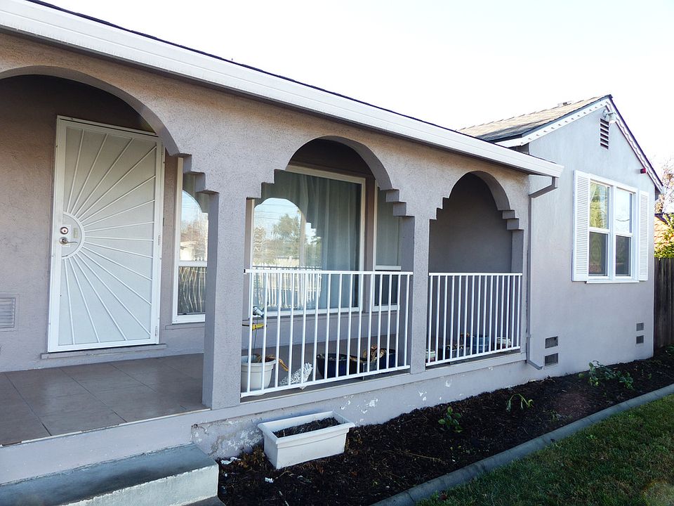 1st image of 3906 Marconi Ave