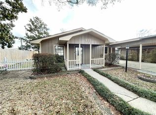 405 Invader St, Sulphur, LA 70663