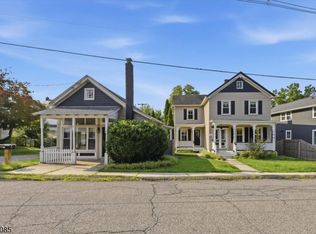 15A Main St, Annandale, NJ 08801