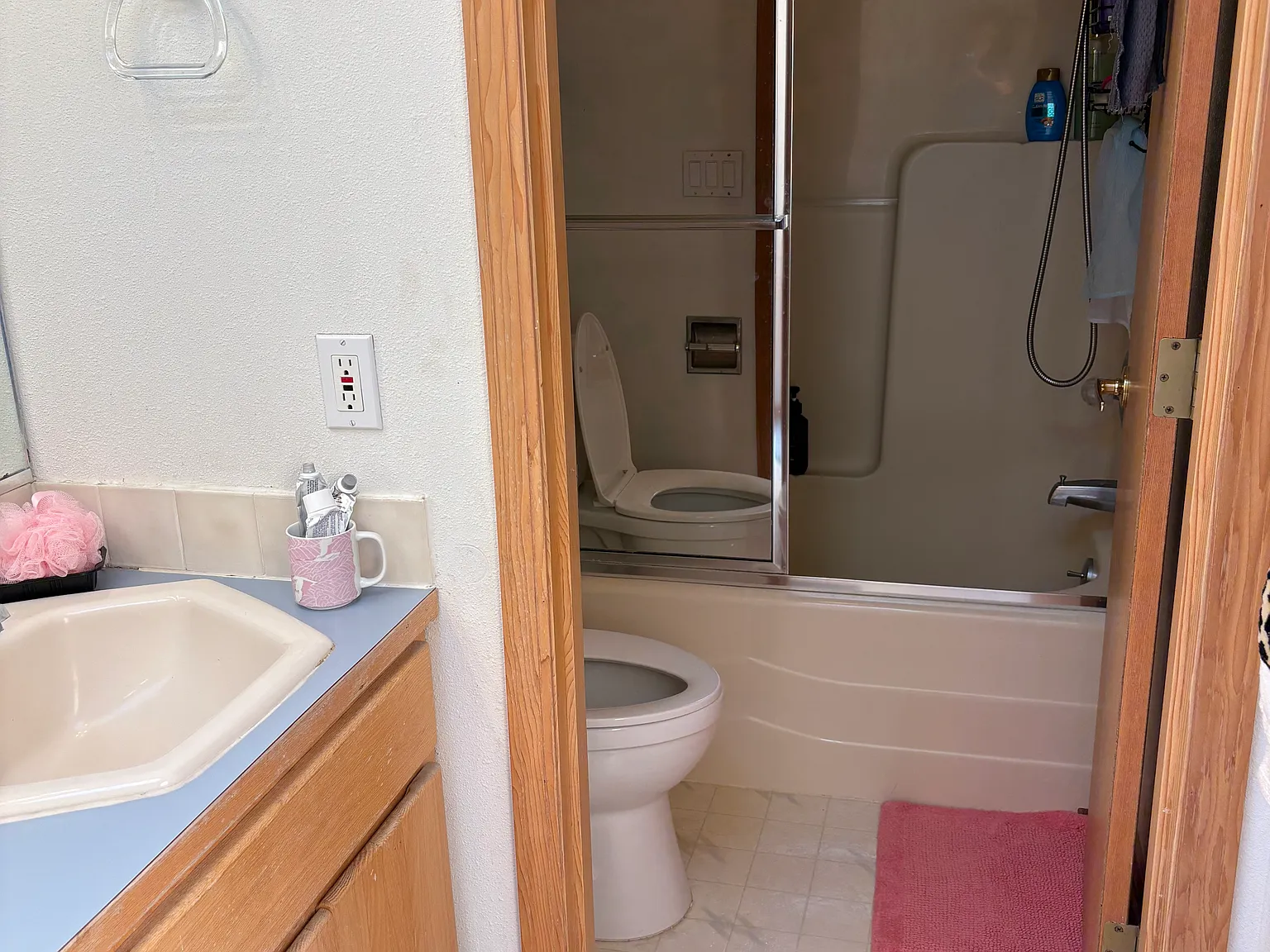 7501 SW 195th Pl — Photo 3