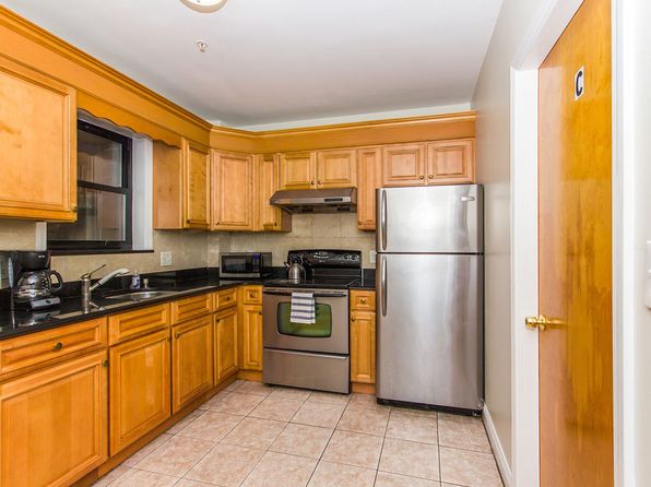 106 Tyler St #4