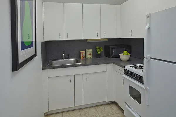 Sold by Brown Harris Stevens | media 18