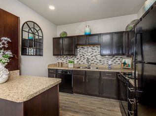 2086 Porter Rd #2202, Conroe, TX 77301