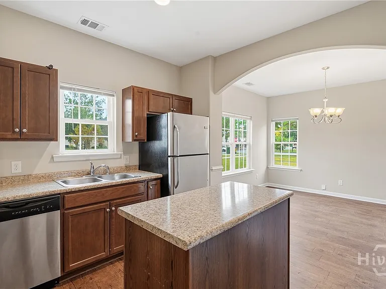 409 Olde Ivey Sq — Photo 12