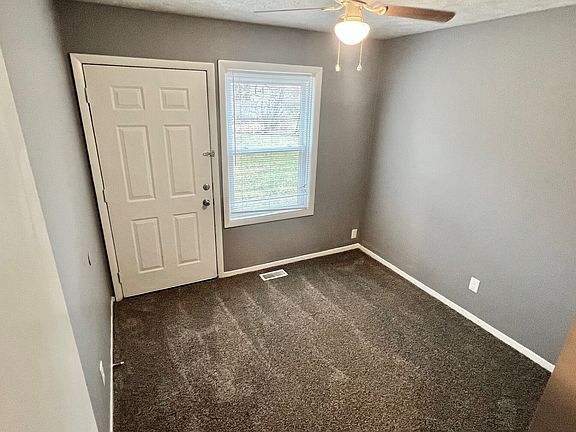 4th image of 2734 Heatherlea Ct