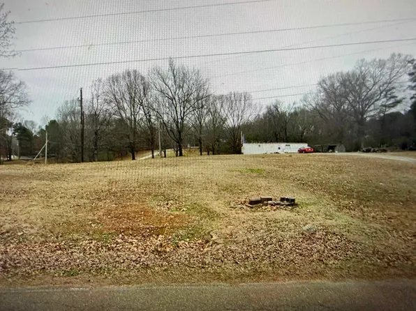 1120 Donelson Dr, Eads, TN 38028