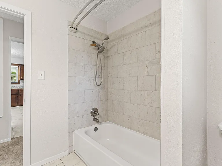 904 S Gribble St — Photo 15