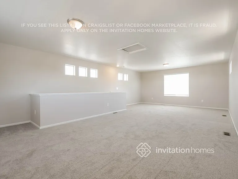 3341 Streamwood Dr — Photo 16