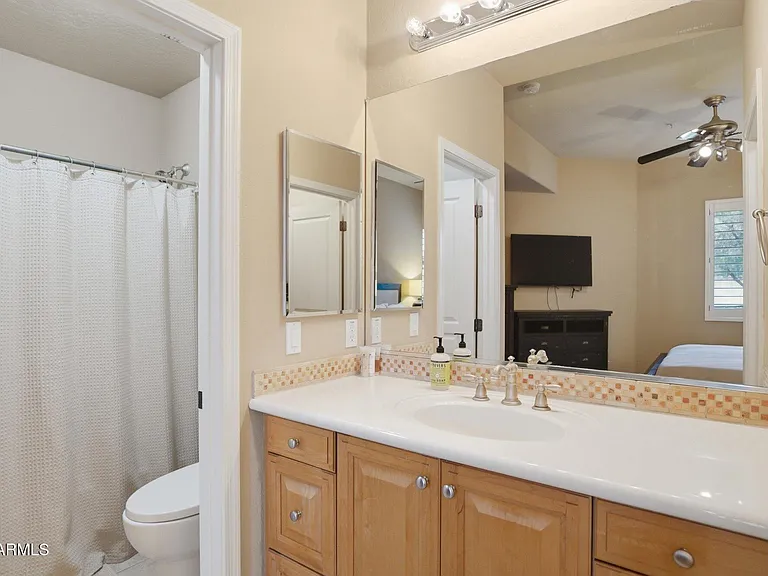 19475 N Grayhawk Dr #1060 — Photo 21