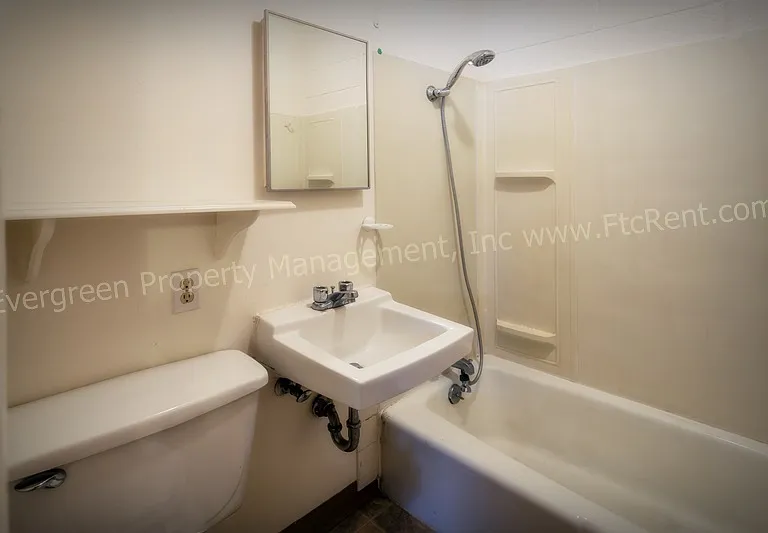 701 Parker St — Photo 30