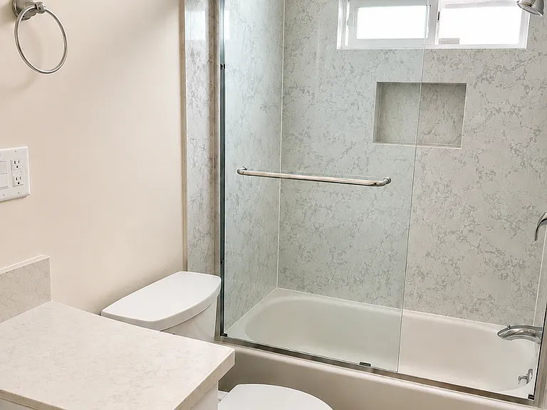 60 Sumner St #2 — Photo 14