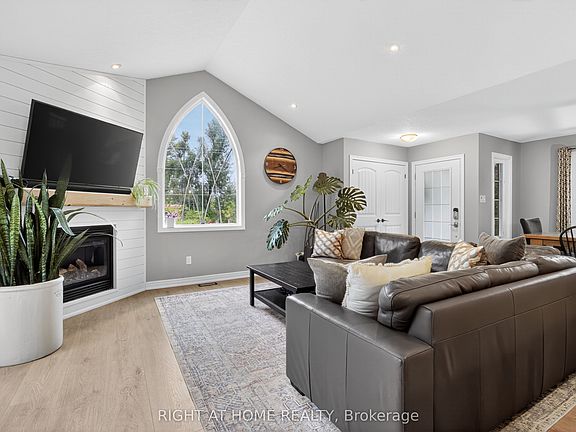 4th image of 3005 Mason Dr
