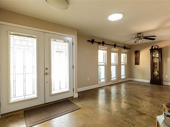 5th image of 2094 Glencove Ct