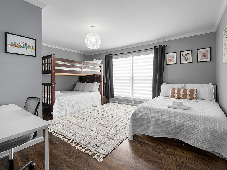 522 Ross Ln — Photo 11