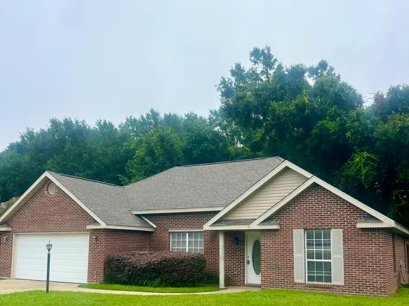516 Hickory Dr, Long Beach, MS 39560