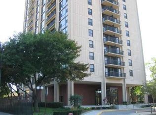 2605 S Indiana Ave UNIT 1702, Chicago, IL