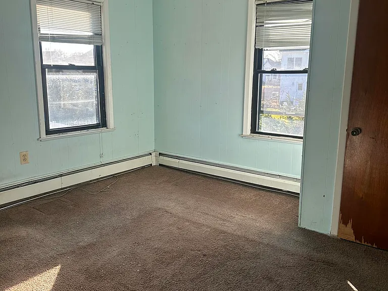 202 Monmouth Blvd — Photo 9