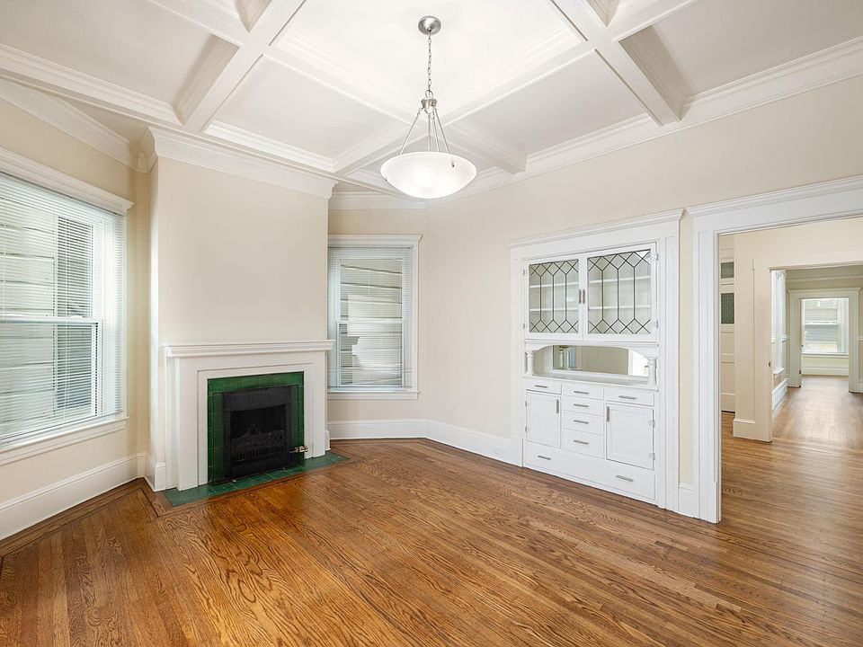 1st image of 119 Clayton St
