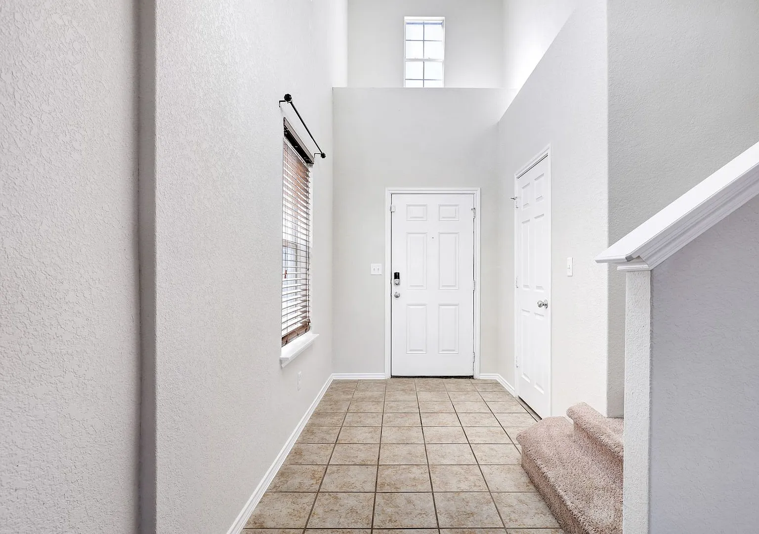 Move-In Special: One Week Free Silver Oaks 4 Bedroom With Covered Patio & Large Living Space — Photo 2