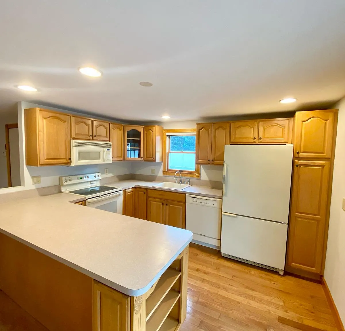 Jefferson Ave, West Islip — Photo 1