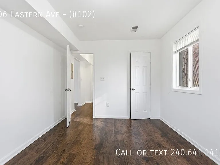 506 Eastern Ave NE #102 — Photo 9