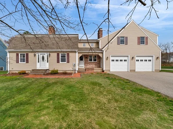 10 Cote St, Amesbury, MA 01913