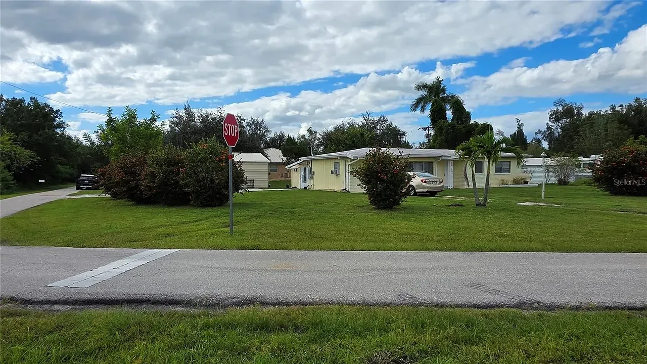 2 bed, 1000 sqft, $1,495 — Photo 4