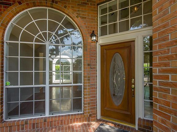 3rd image of 10015 Sable Meadow Ct