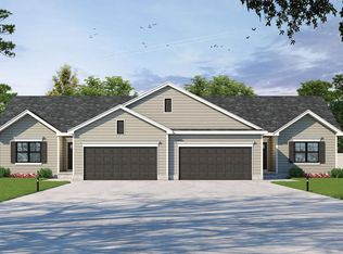 3921 Midway Dr, Waterloo, IA 50701