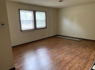 3140 Sycamore Dr #2, Columbus, IN 47203
