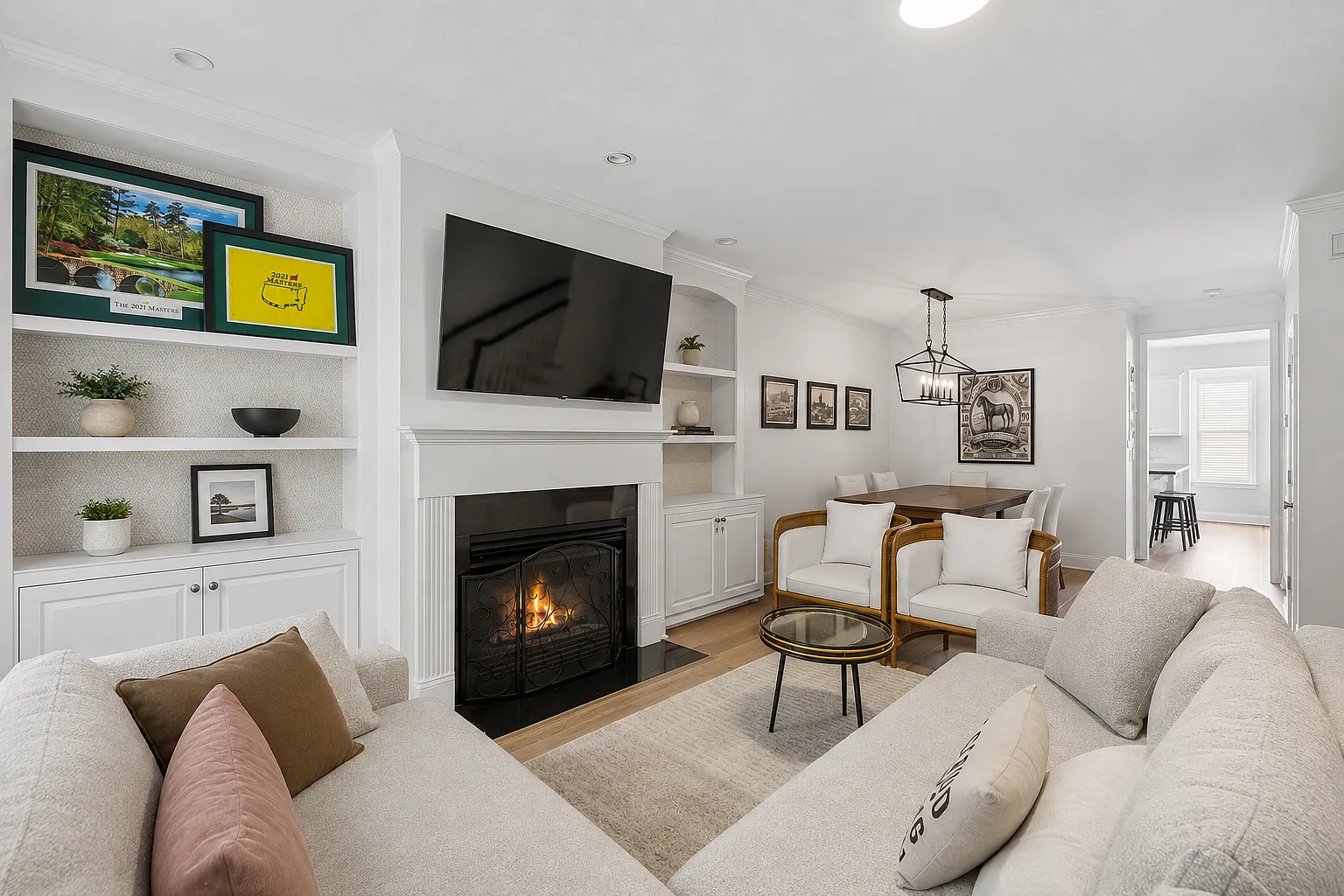 3 bed, 2513 sqft, $4,900 — Photo 1