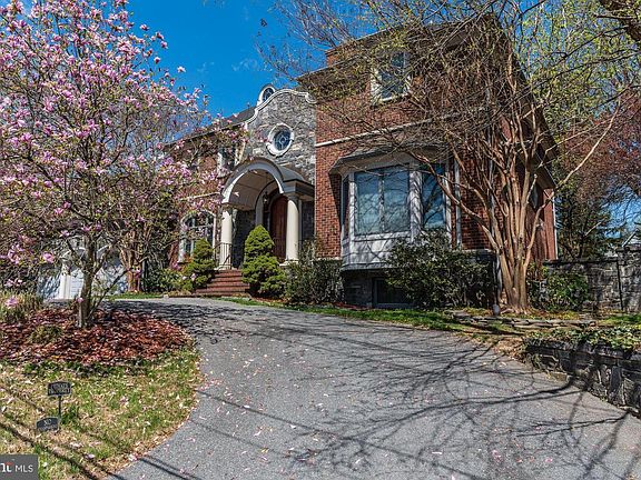 4th image of 3809 Jones Bridge Rd