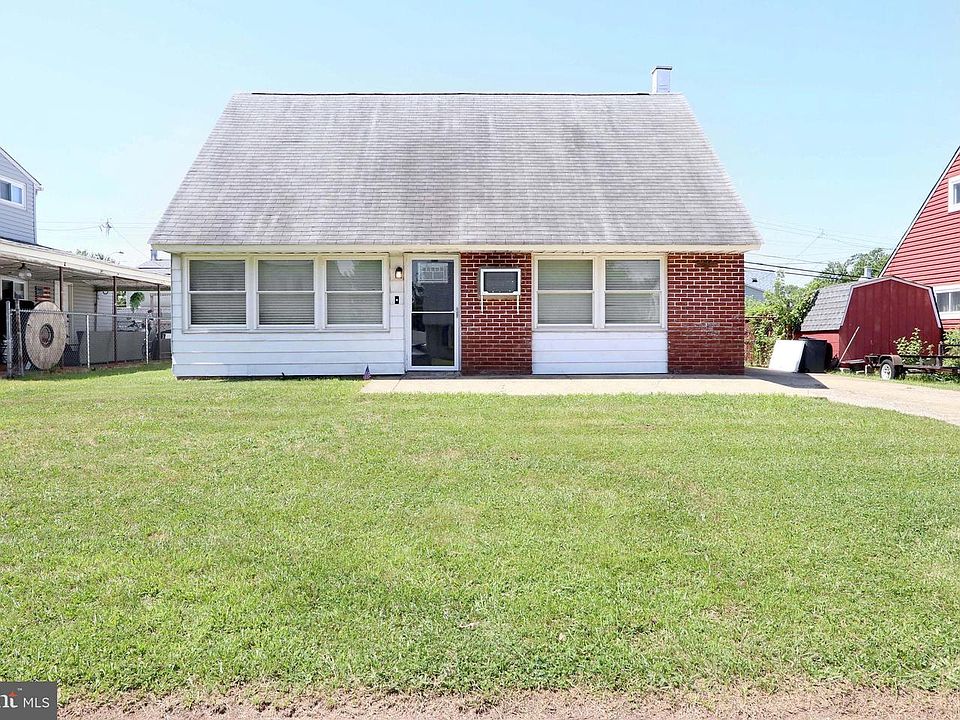 1st image of 2846 Normandy Dr
