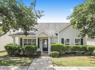 424 Fairlawn Dr, Stockbridge, GA 30281