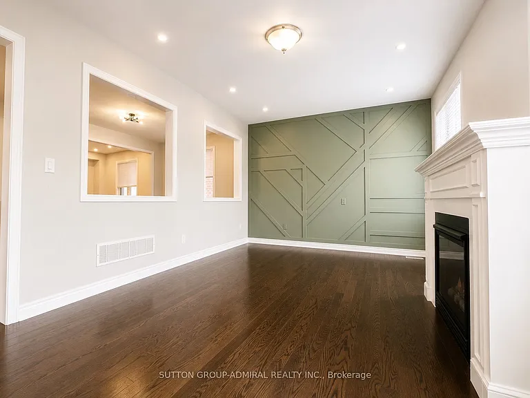 1320 Blackmore St — Photo 13