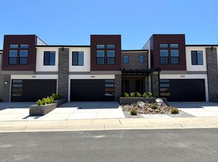 2878 E Sunrider Ln, Saint George, UT 84790