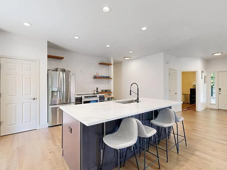 605 Saint Andrews Dr — Photo 5