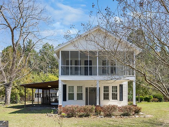 3rd image of 17332 Old River Rd