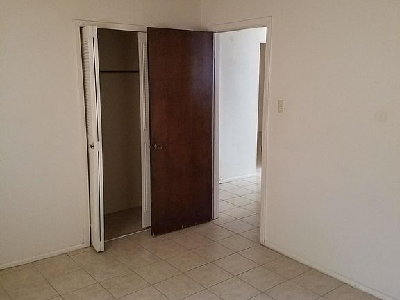 2nd image of 4318 Greystone Dr
