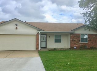 8424 Timberwood Ln, Oklahoma City, OK 73135