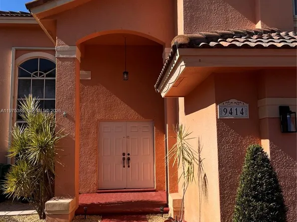 9414 SW 164th Ct, Miami, FL 33196
