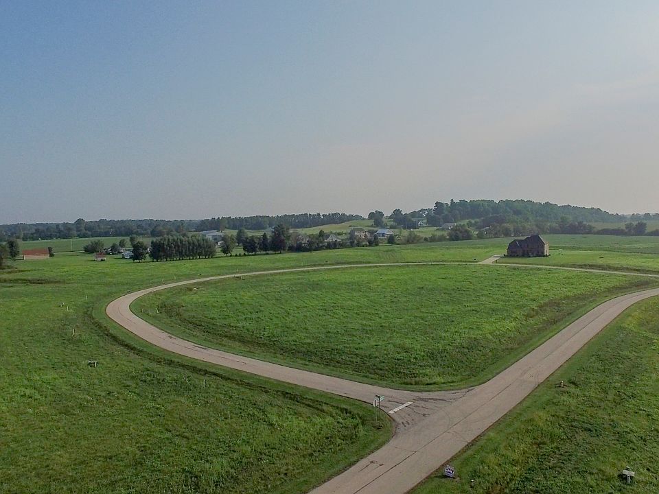 2nd image of 15216 Greyland Dr E