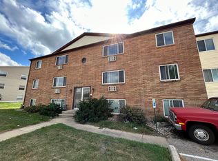 2107 Blairs Ferry Rd NE #1, Cedar Rapids, IA 52402