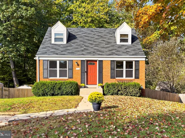 14328 Silverdale Dr, Woodbridge, VA 22193